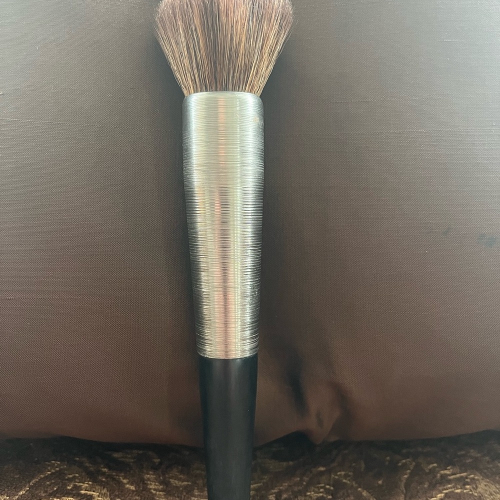 Urban Decay Foundation Brush